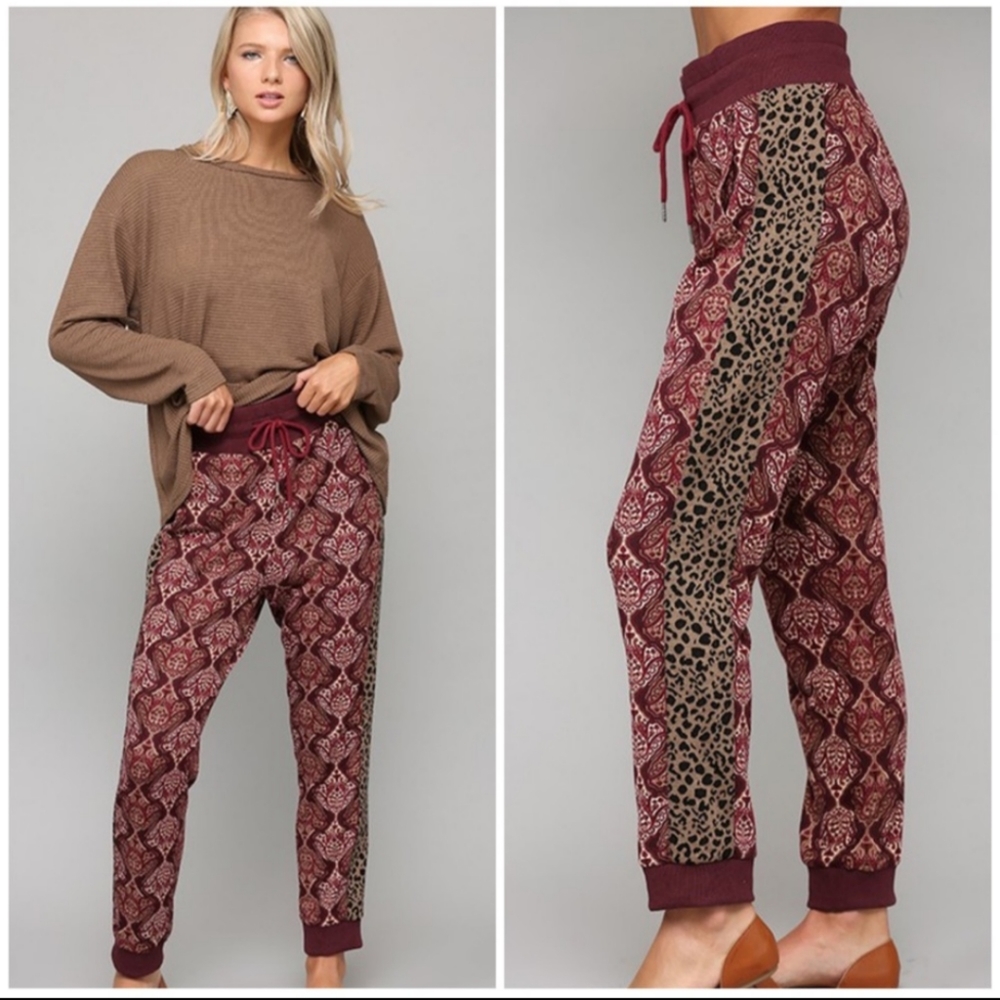 GiGio Boho Printed Knit Burgundy Joggers With Animal Print Down The Side